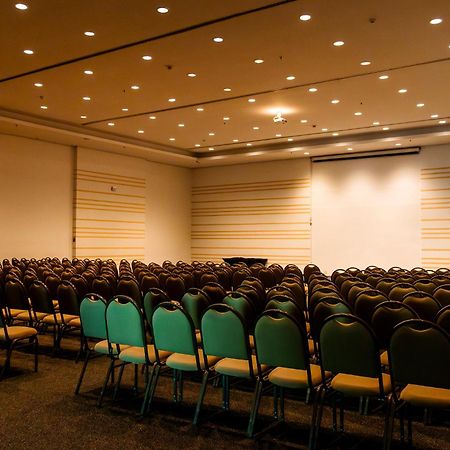 Mercure Macaé Kültér fotó